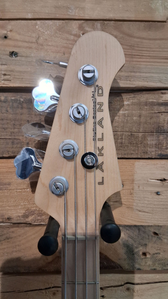 Preview: Lakland Skyline 44-02 Bass, 4-String - Black Gloss, B-Ware